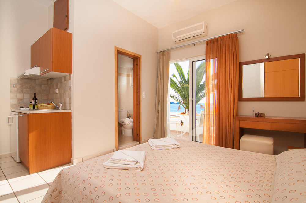 Skinos Apartments And Studios Plakias Exterior photo