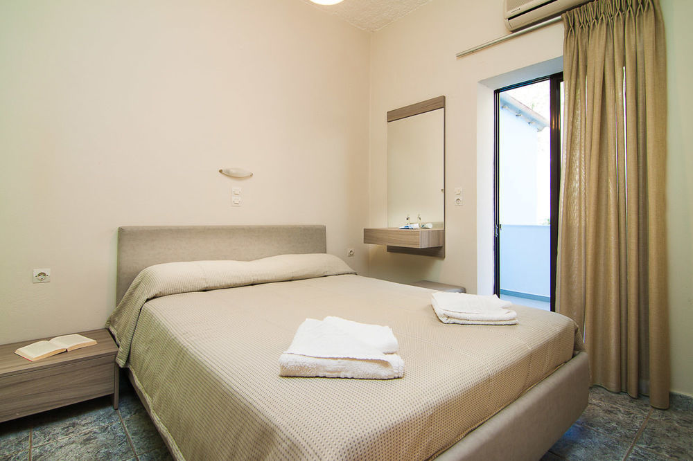 Skinos Apartments And Studios Plakias Exterior photo